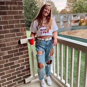 Meet your Posher, Caroline